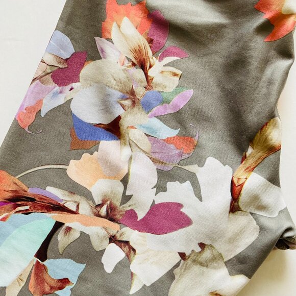 ATHLETA Women's Athletic Leggings EUC Size M - Picture 3 of 7